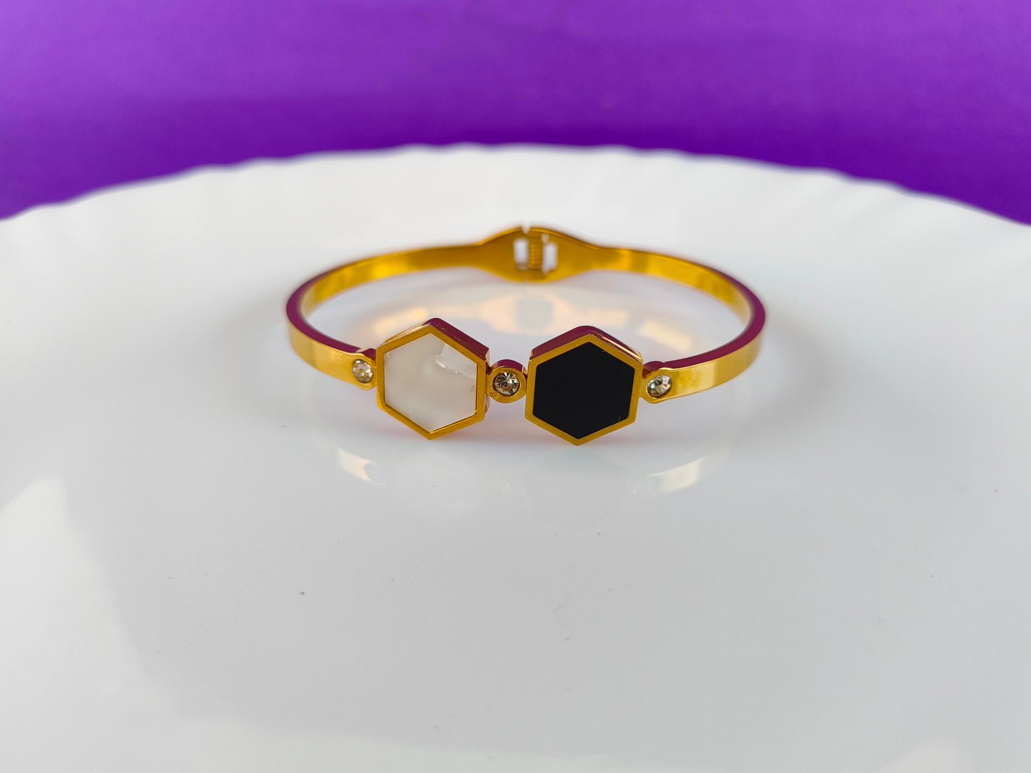 Hexagon Black White Bracelet