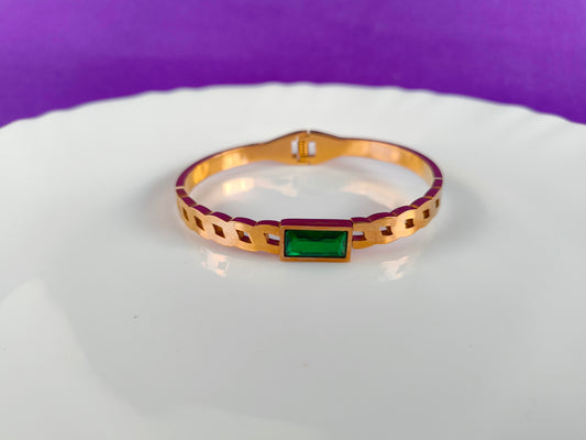ROSEGOLD GREEN STONE BRACELET X