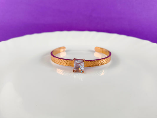 ROSEGOLD CUFF X