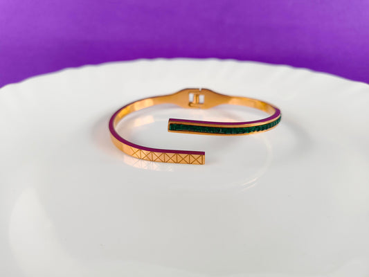 ROSEGOLD CUFF X