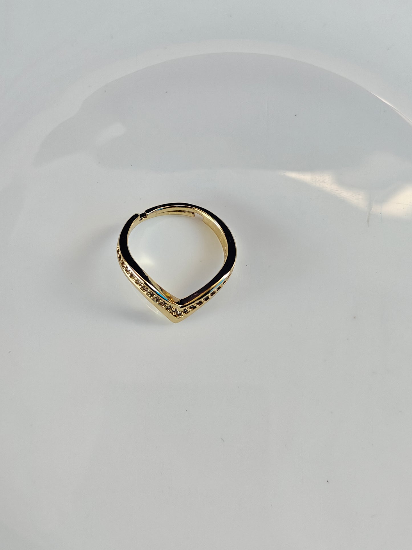 GOLD ADJUSTABLE RING ..