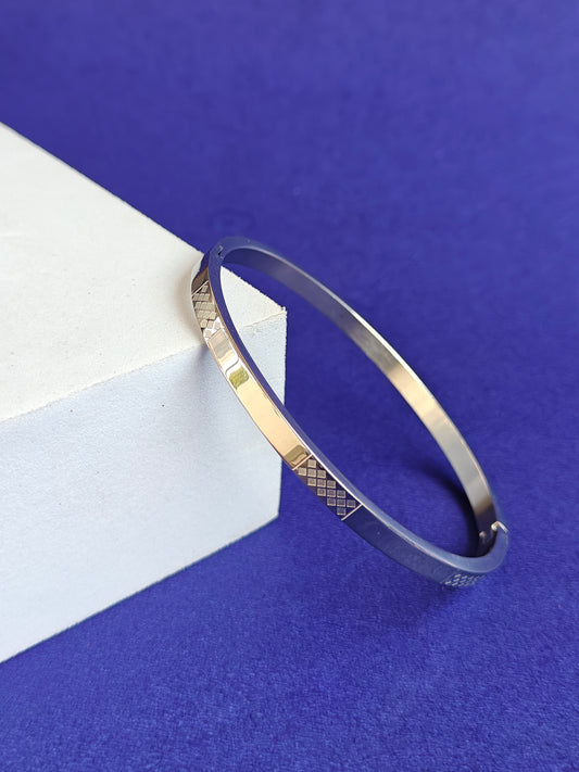 ADULT SILVER BRACELET
