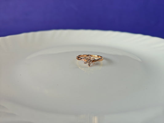 GOLD RING ..