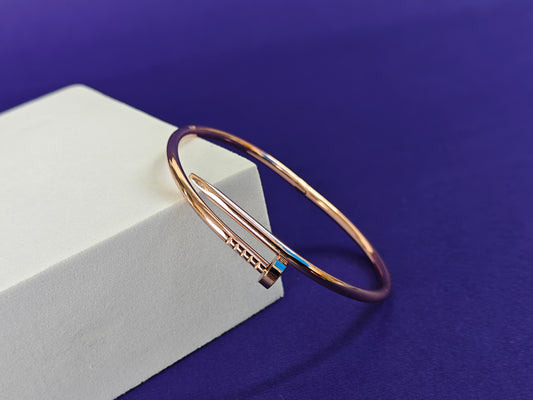 PREMIUM ROSEGOLD BRACELET