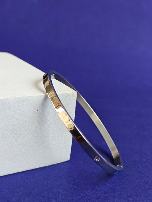 ADULT SILVER BRACELET