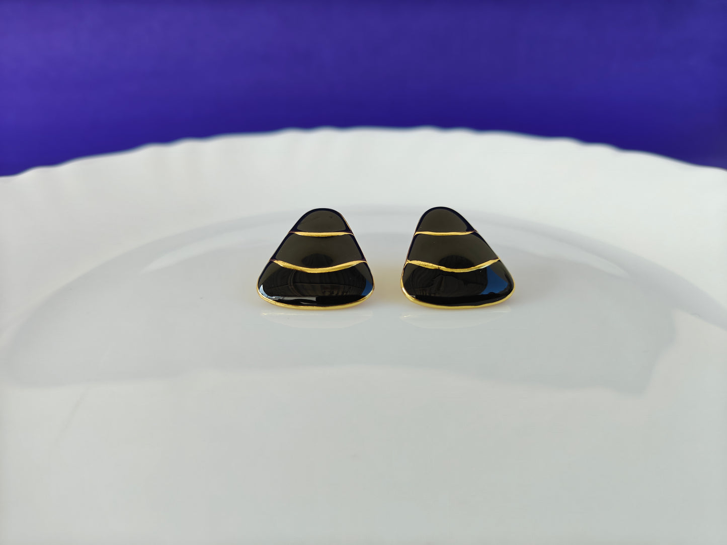 GOLD EARRING  8M T7 X