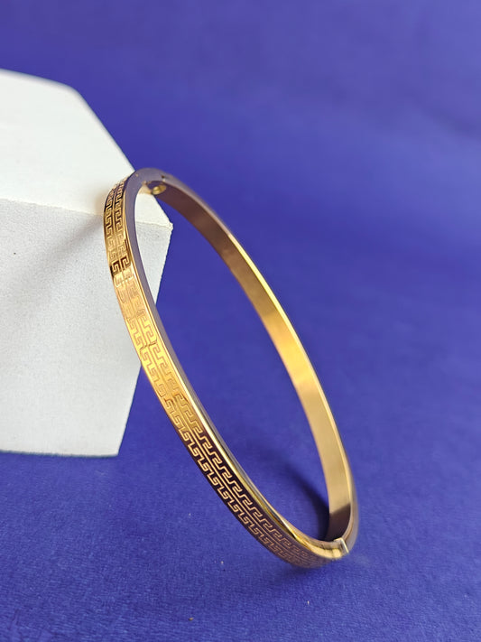 ADULT  GOLD BRACELET