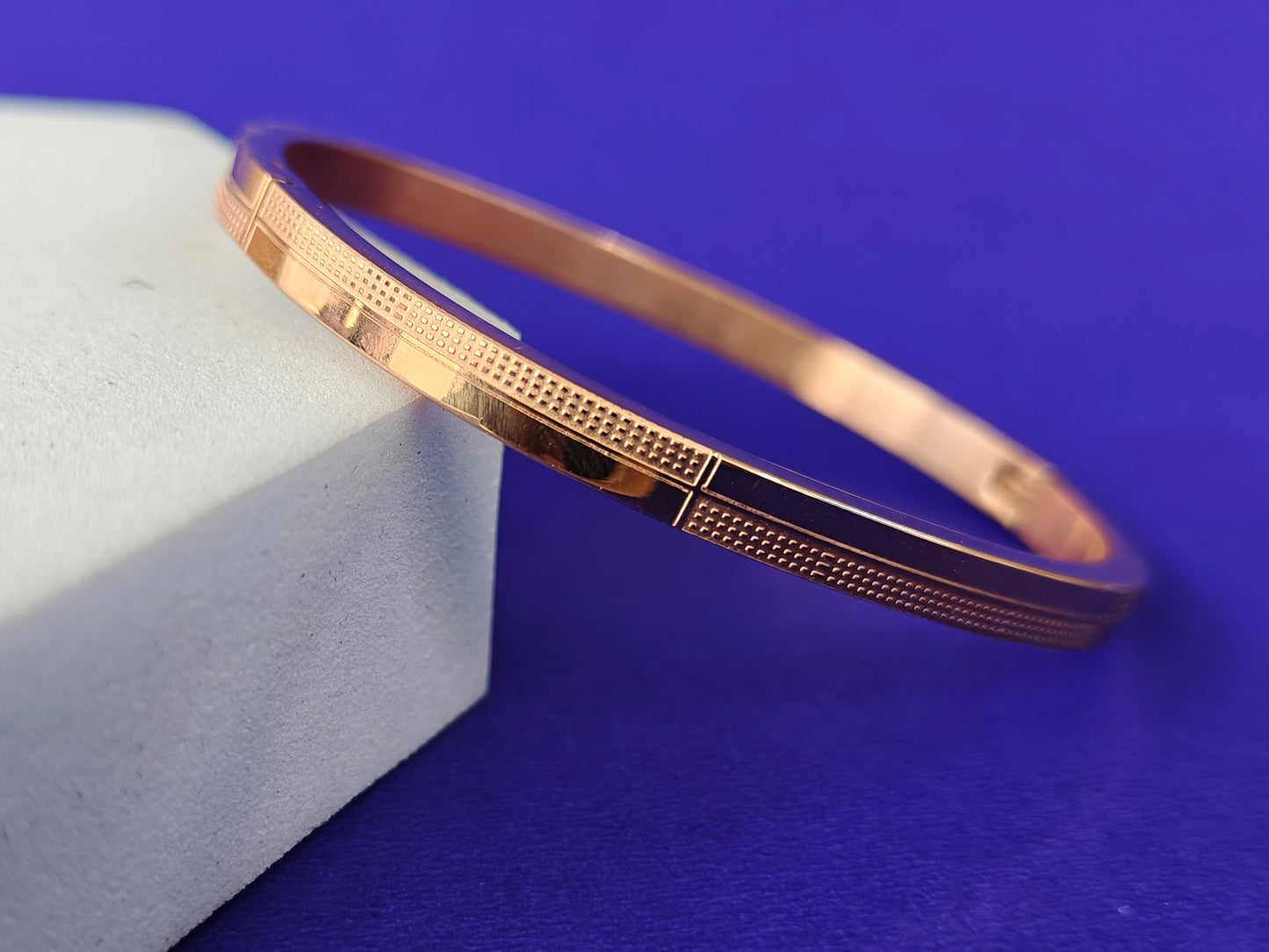 KIDS ROSEGOLD BRACELET   .