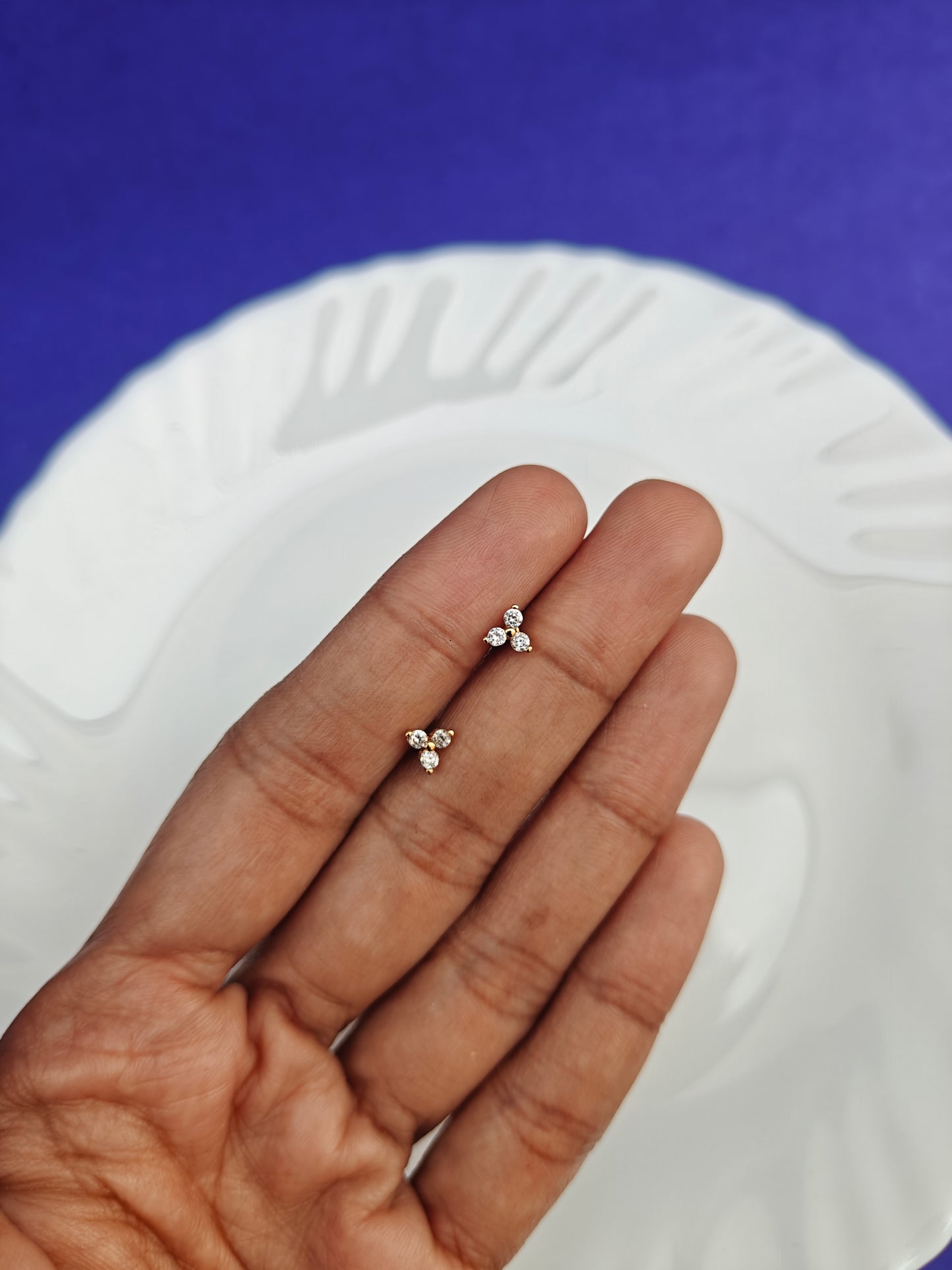 SCREW TYPE EARRINGS ANTI TARNISH AS 2