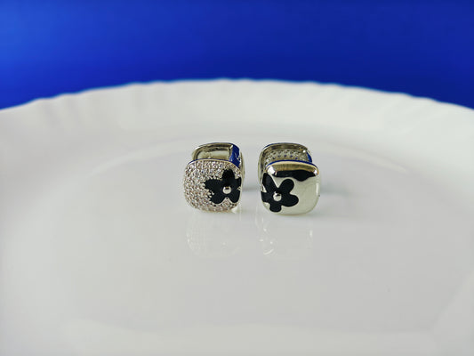 SILVER EARRING K Z1 X