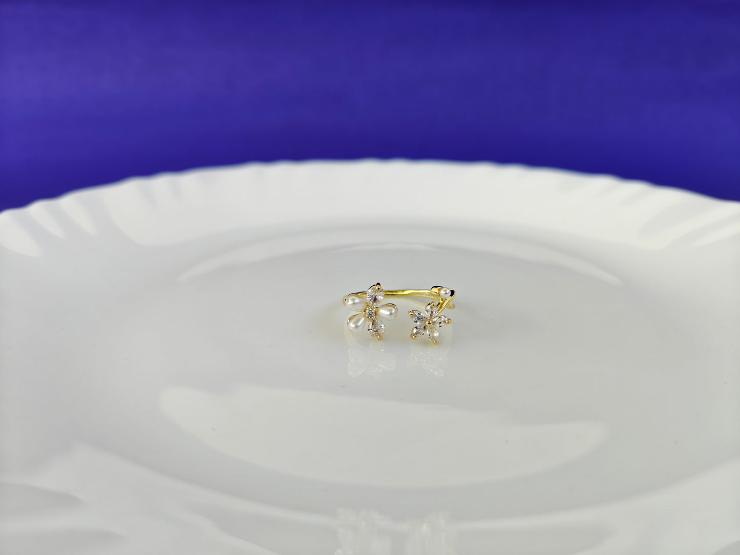 GOLD  ADJUSTABLE RING X