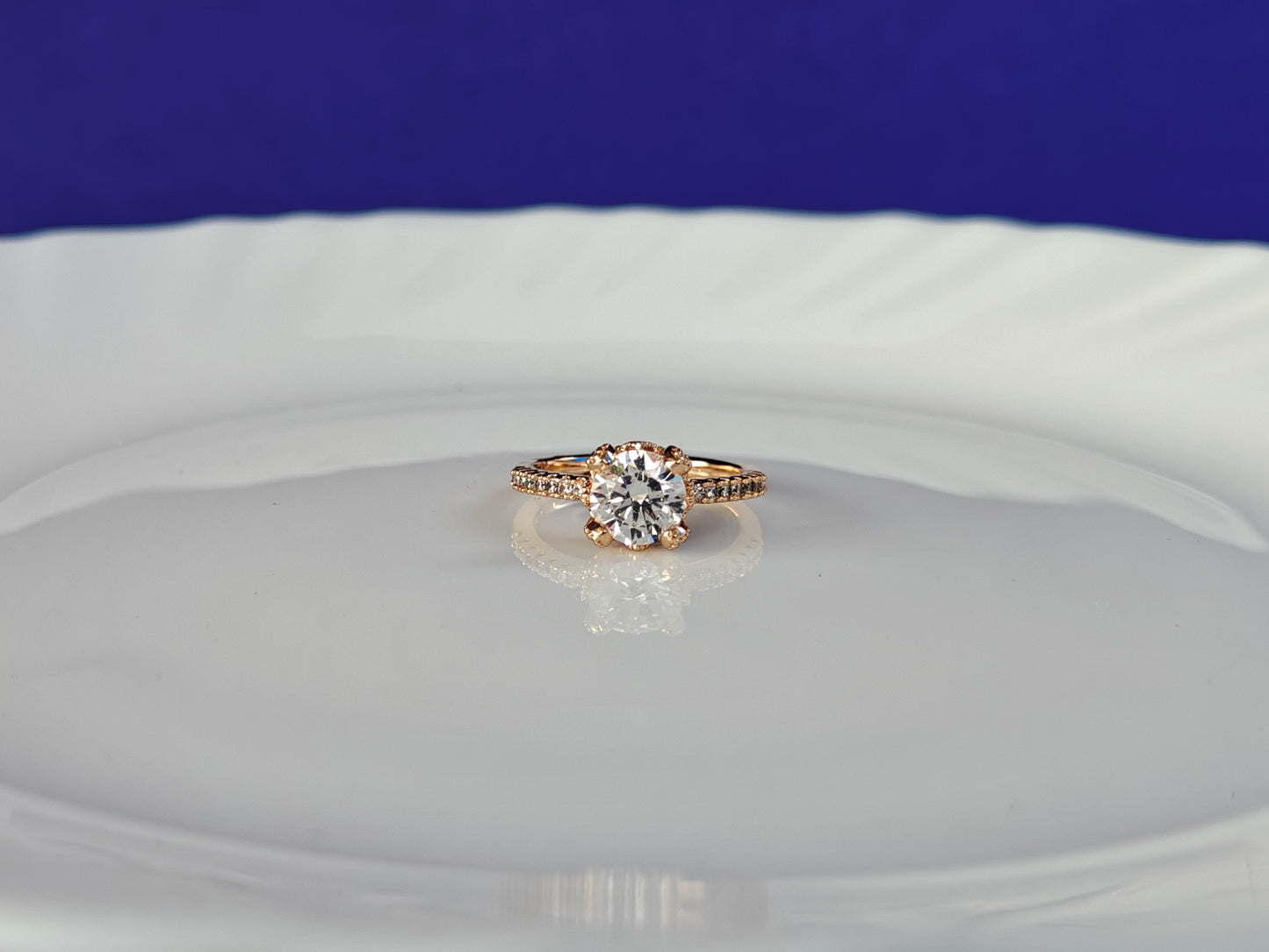 ROSEGOLD RING ..