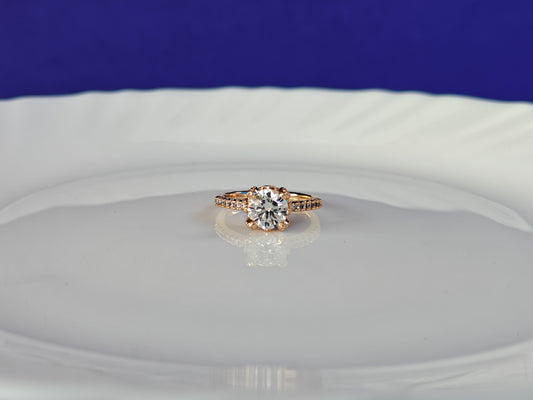 ROSEGOLD RING ..