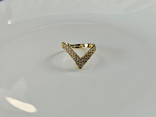 GOLD ADJUSTABLE RING ..