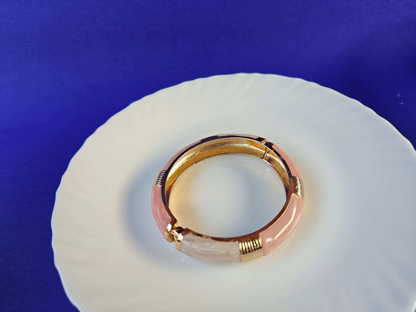VINTAGE BRACELET