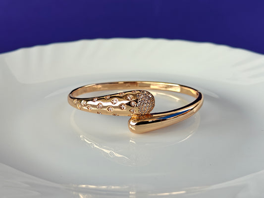 PREMIUM ROSEGOLD CUFF