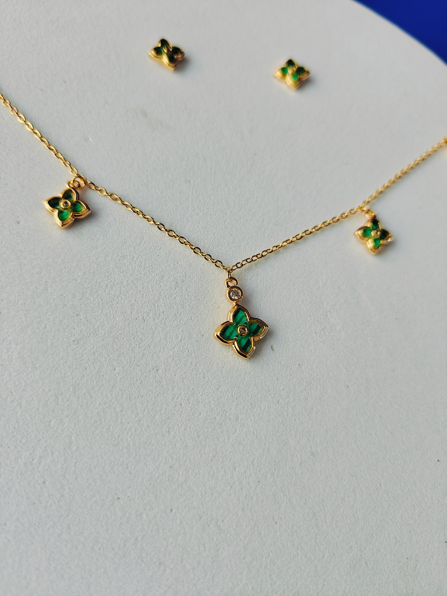 FULLY ADJUSTABLE GOLD CHAIN COMBO WITH EARRINGS