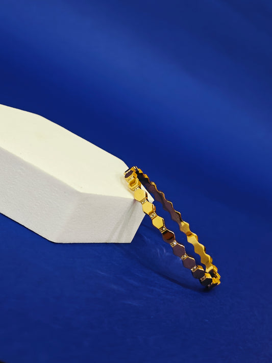 KIDS GOLD BRACELET ..
