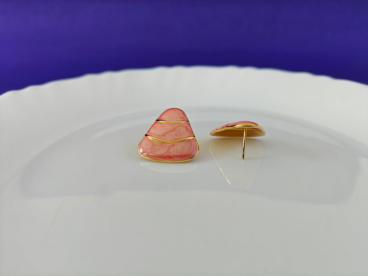 GOLD EARRING  8L T7 X