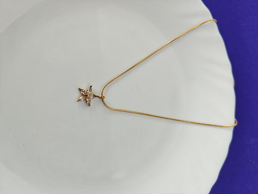 GOLD CHAIN   B S15