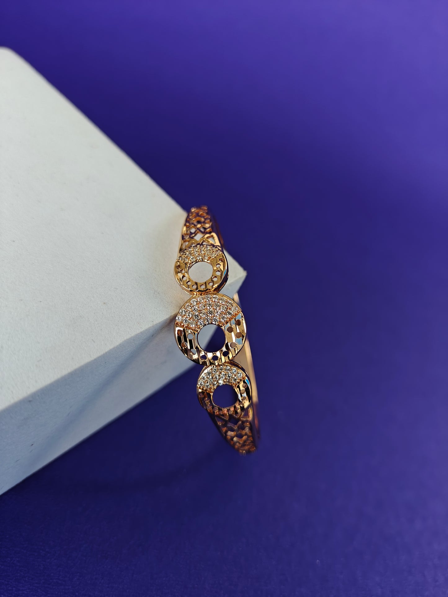 KIDS ROSEGOLD BRACELET ..
