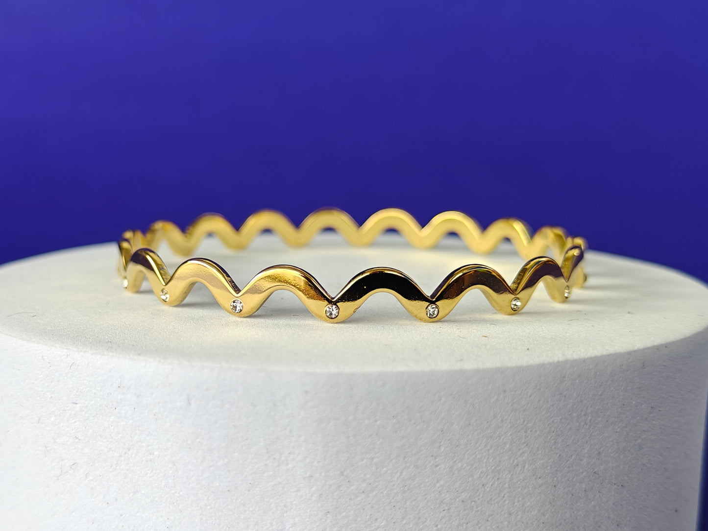 18K PLATED GOLD BANGLE PAIR