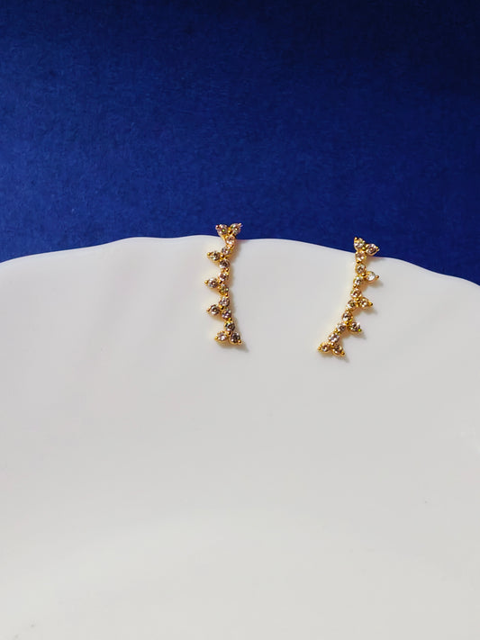 GOLD EAR CUFF