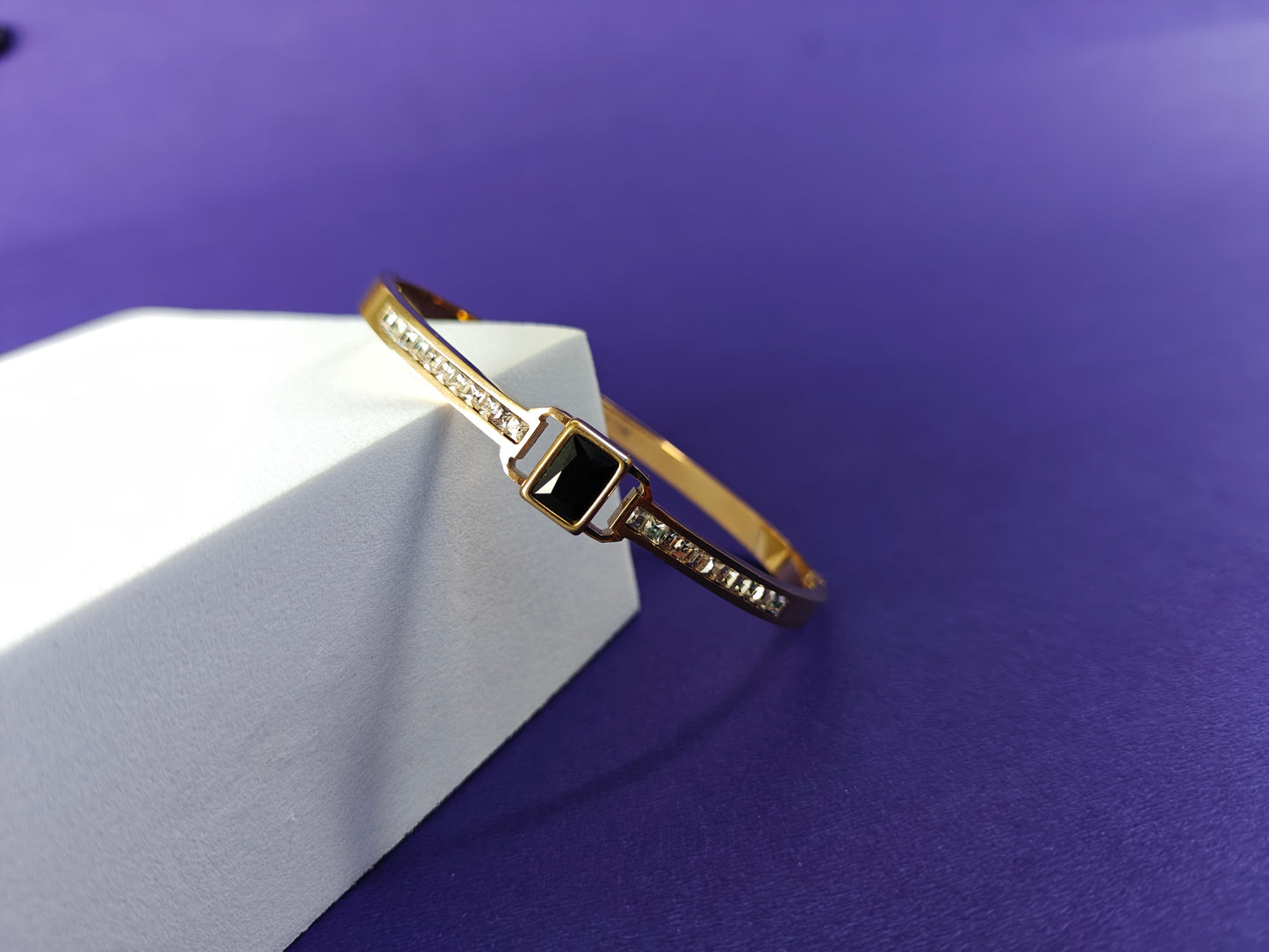 GOLD  BRACELET (Copy)