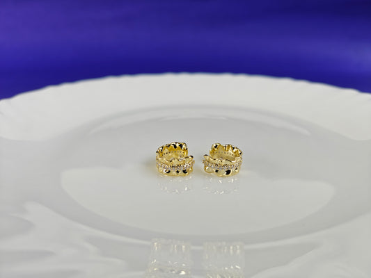 GOLD EAR CUFF H Z3