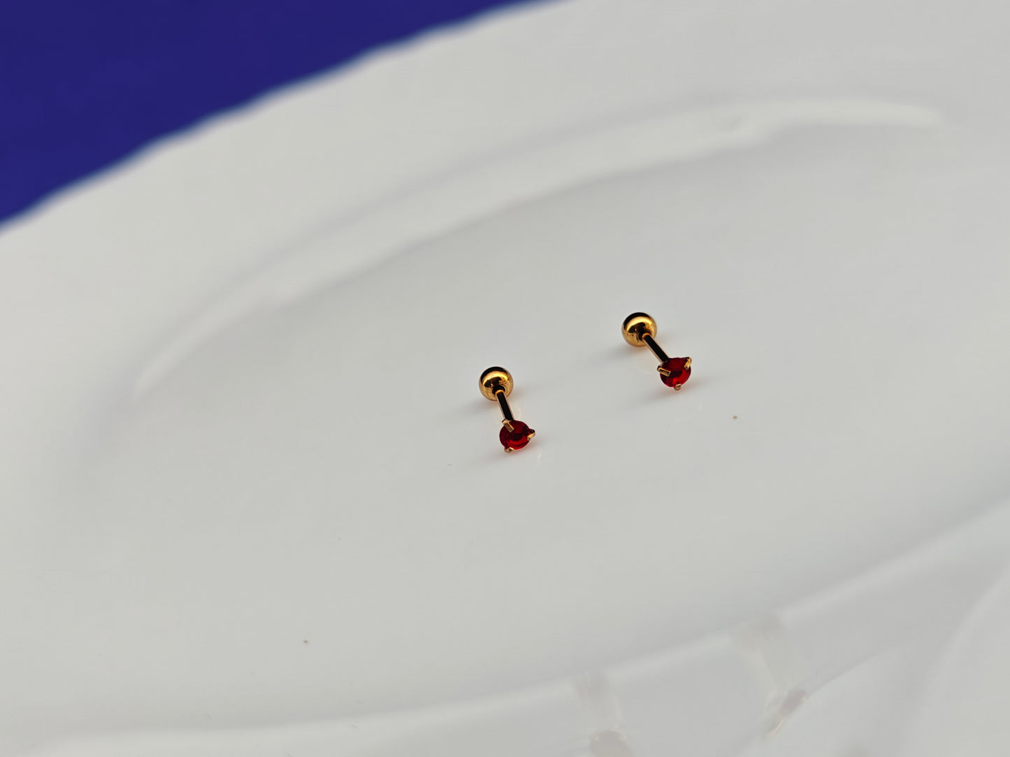 SCREW TYPE EARRINGS ANTI TARNISH AS 9