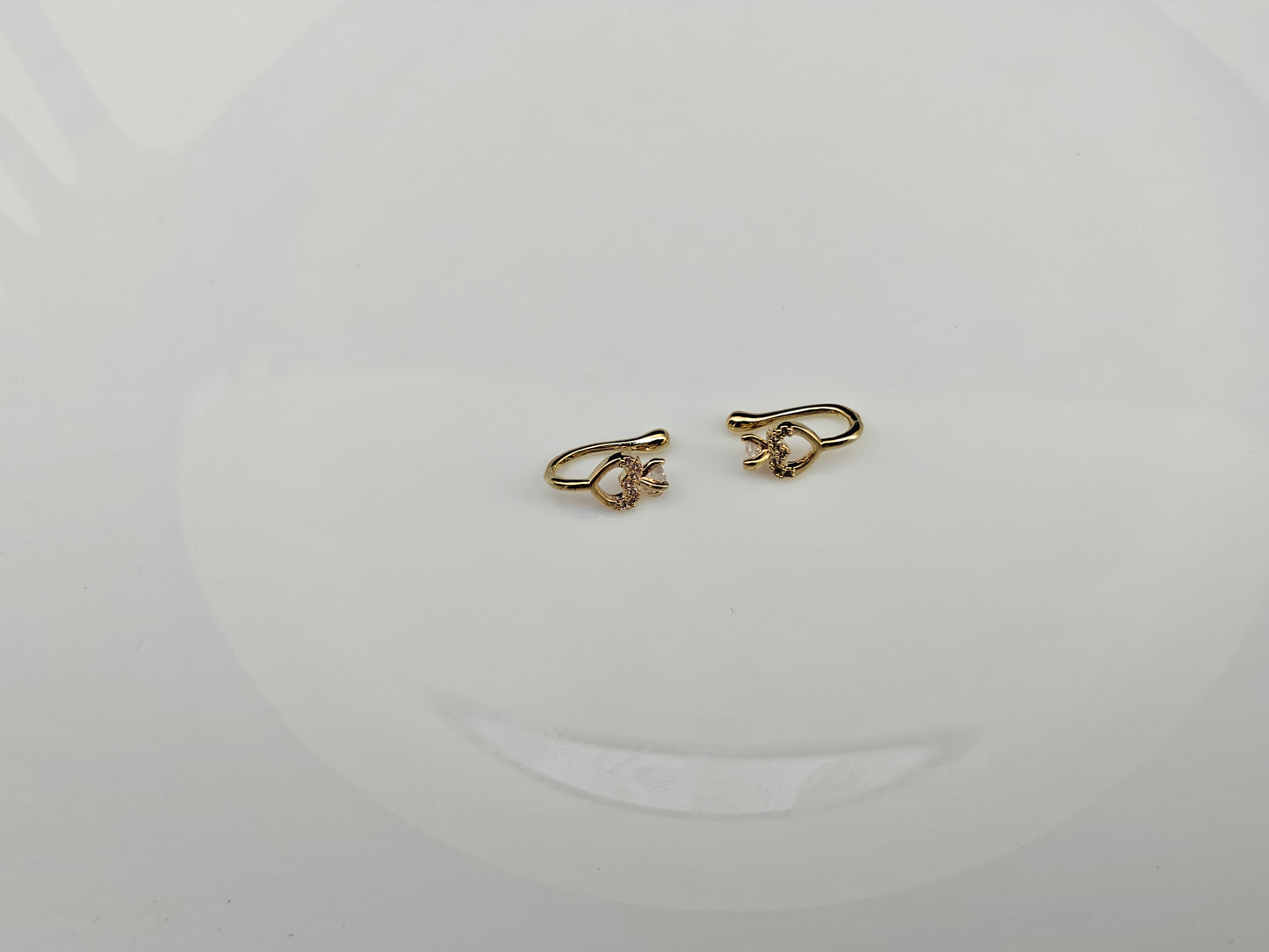 18 K PLATED MULTI USE GOLD NOSEPIN/EARCUFF SINGLE
