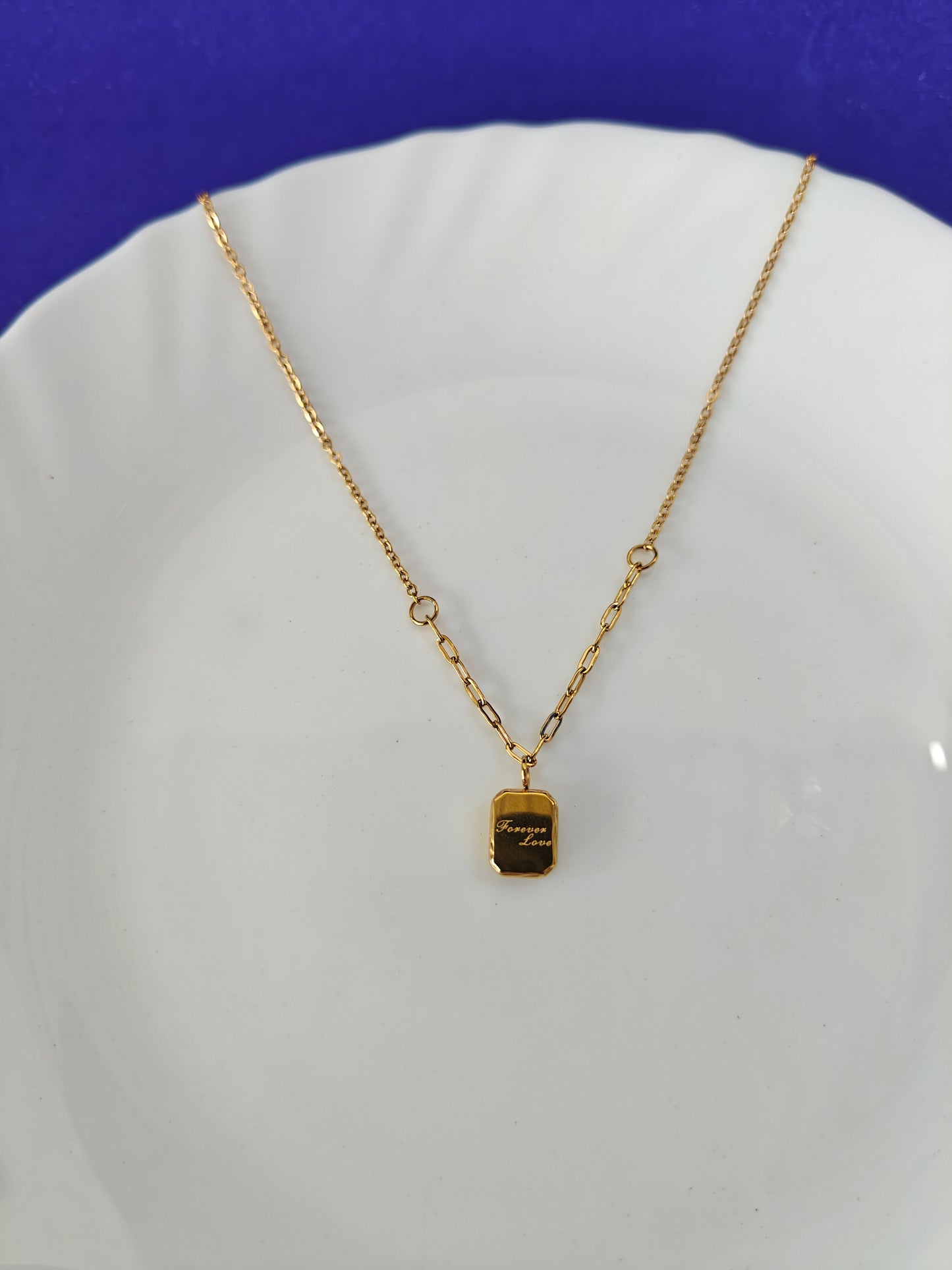 GOLD CHAIN   N4 S2