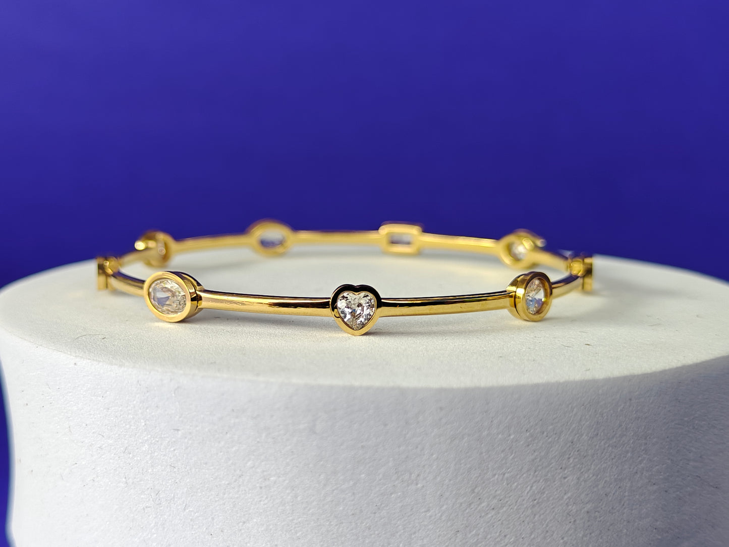 18K PLATED GOLD BANGLE PAIR