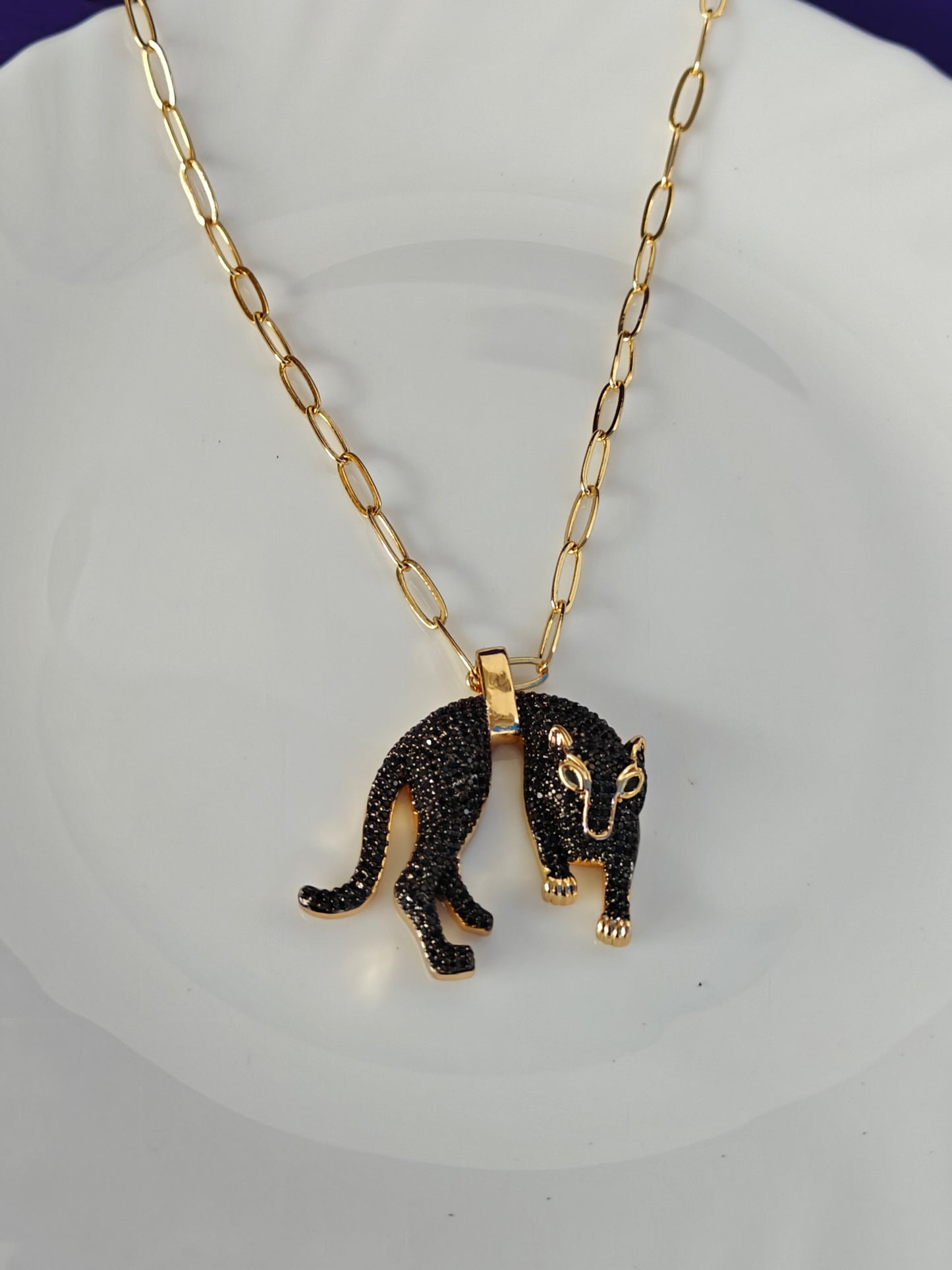 UNISEX GOLD CHAIN