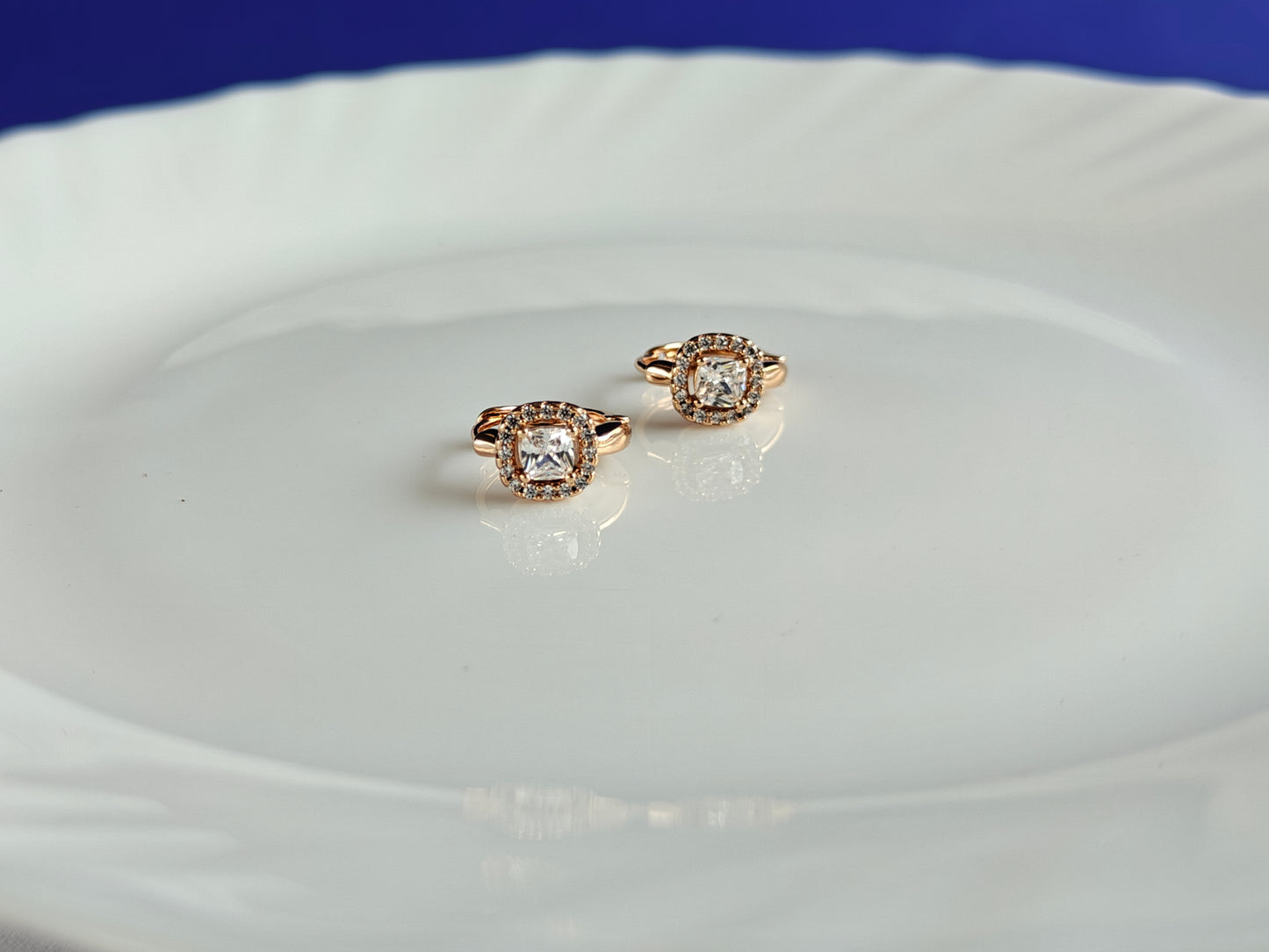 ROSEGOLD EARRING  Y5
