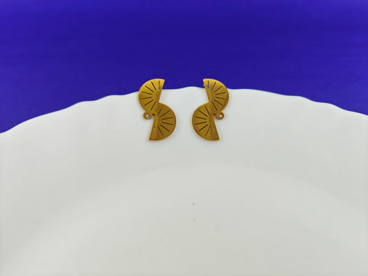 GOLD EARRING  8K T7 X