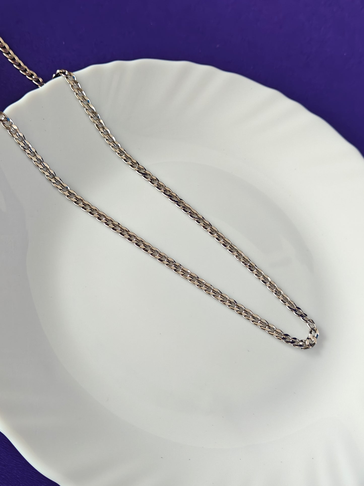 UNISEX SILVER CHAIN