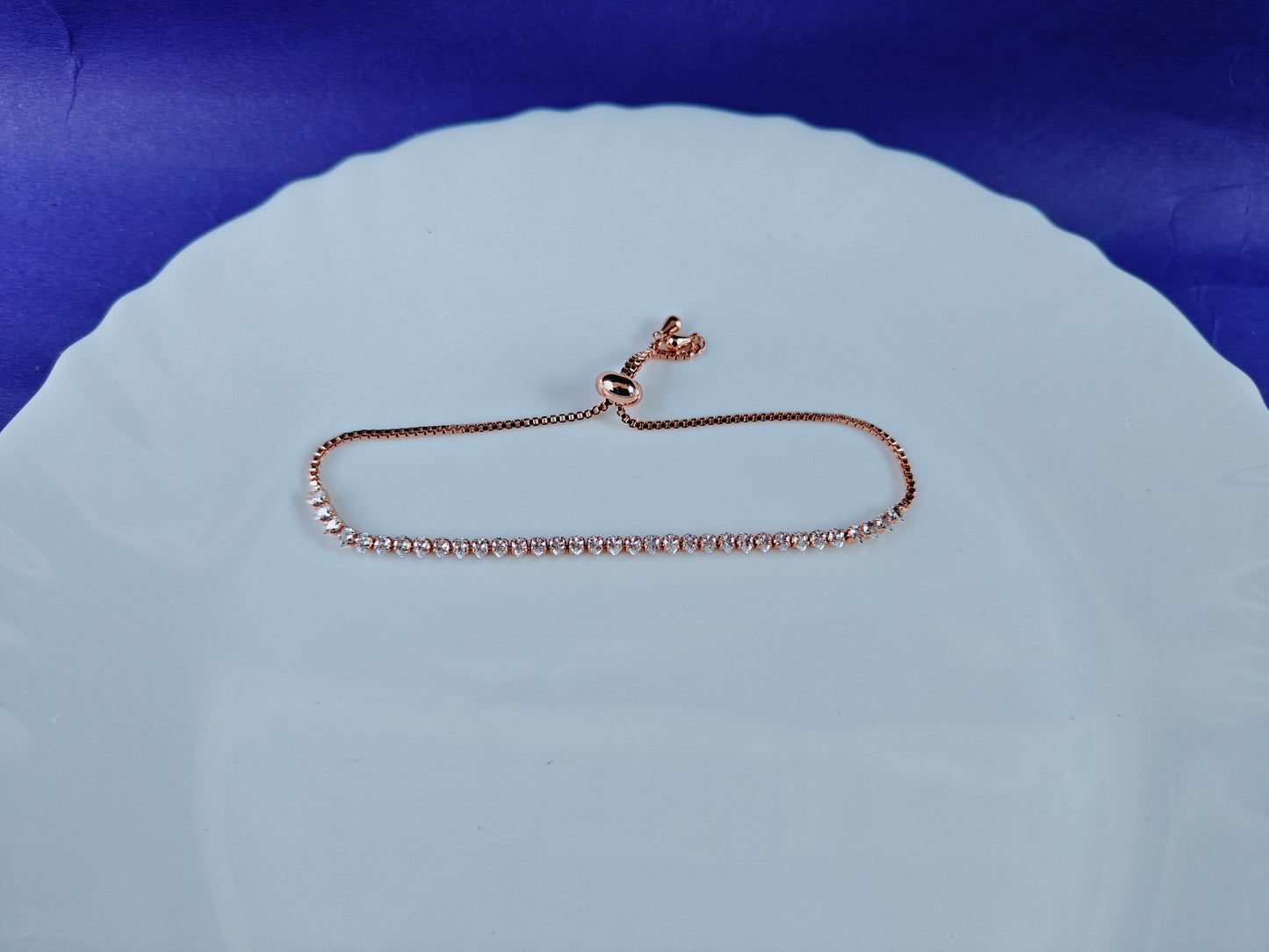 ADJUSTABLE ROSEGOLD CHAIN BRACELET Q A2