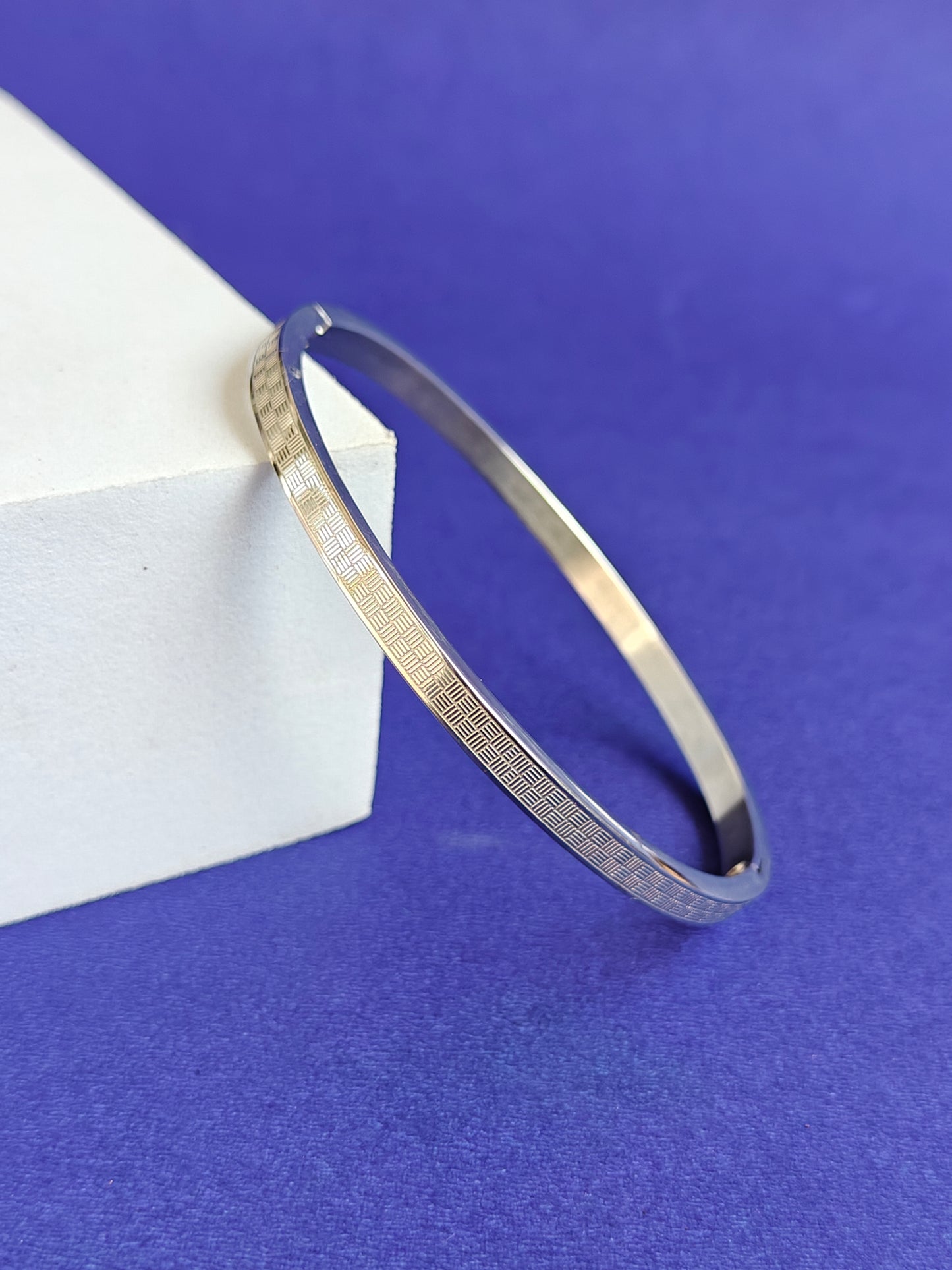 ADULT SILVER BRACELET