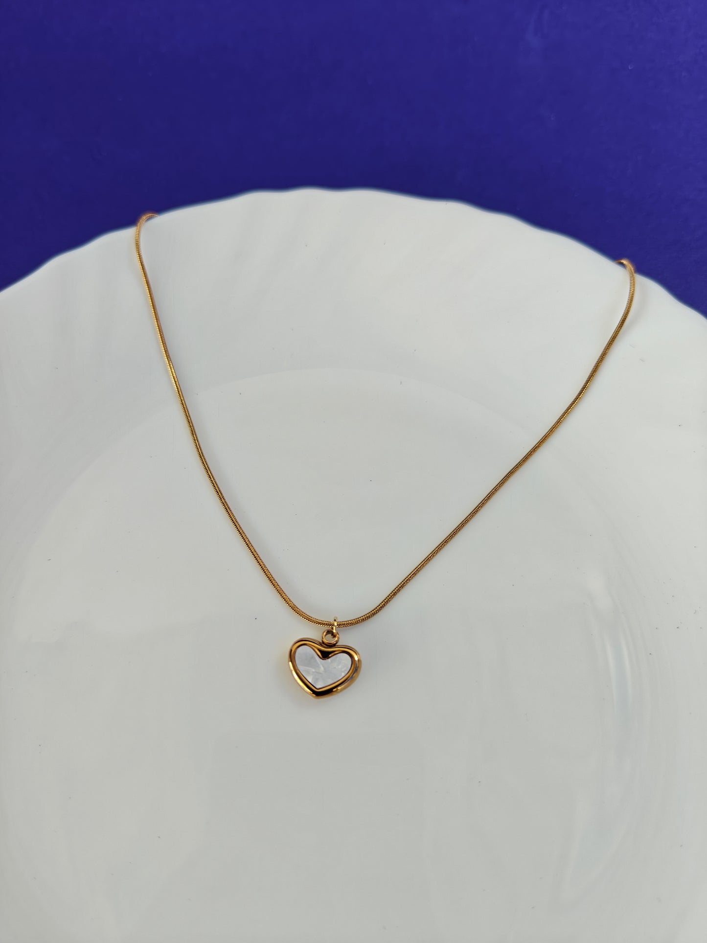 GOLD CHAIN  B3  S15