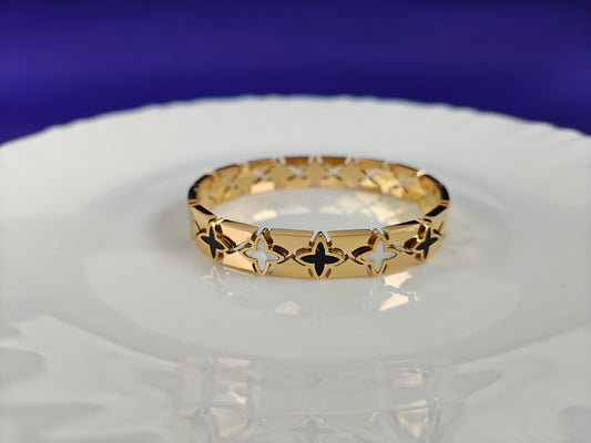 GOLD  BRACELET X