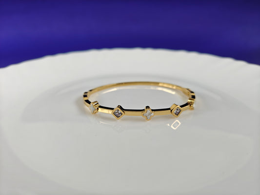 GOLD  BRACELET X