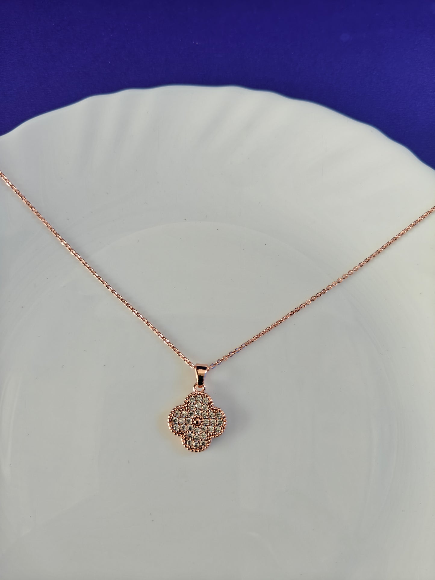ROSEGOLD CHAIN.