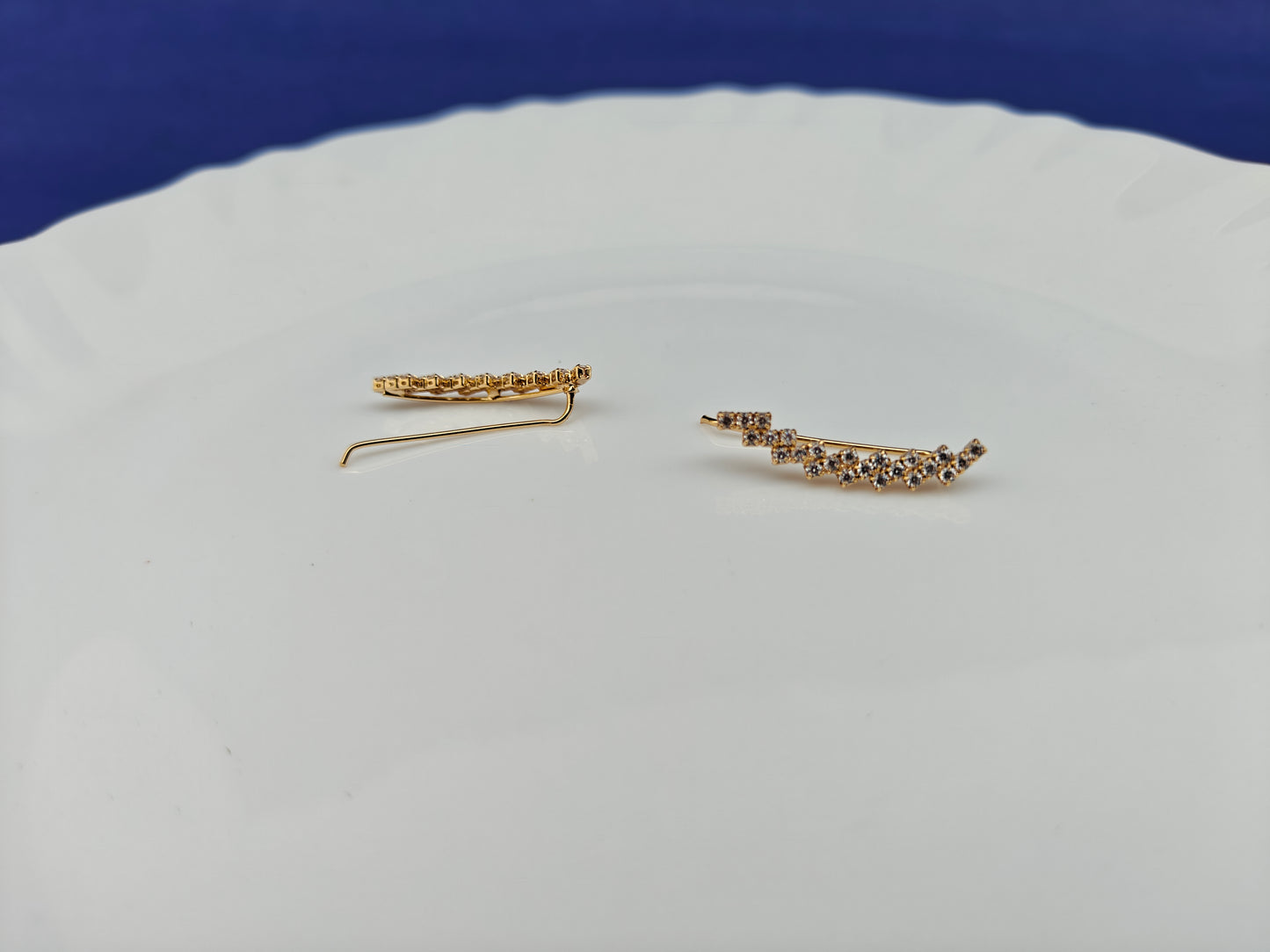 GOLD EAR CUFF M  Z2
