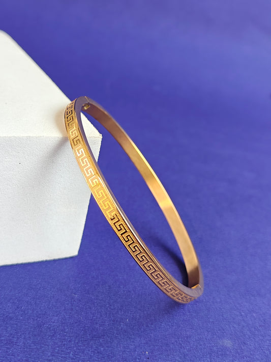 ADULT  GOLD BRACELET