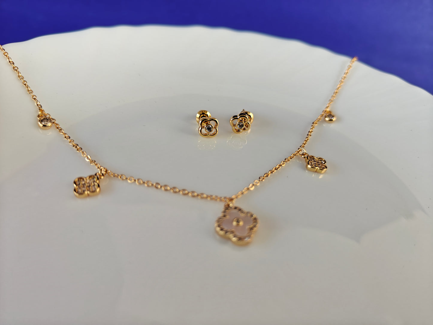 FULLY ADJUSTABLE GOLD CHAIN COMBO WITH EARRINGS