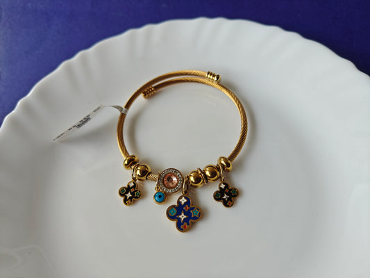 GOLD SPIRAL BRACELET X