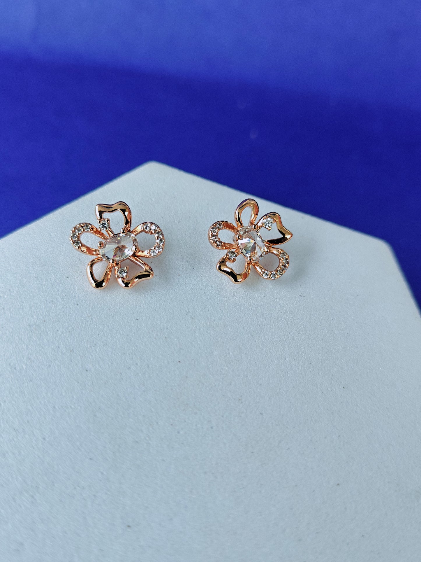 ROSEGOLD EARRING Z46