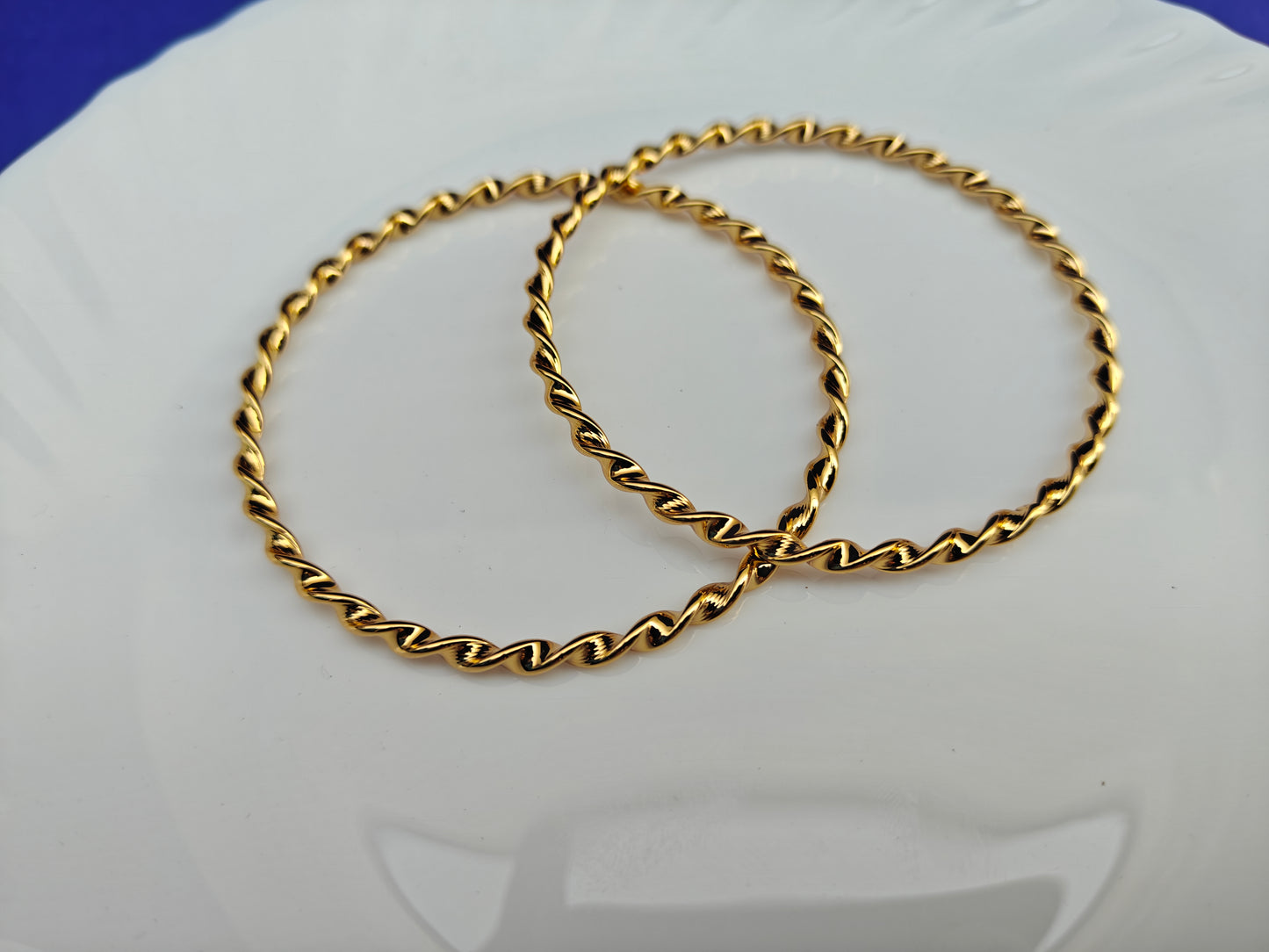 18K PLATED GOLD BANGLE