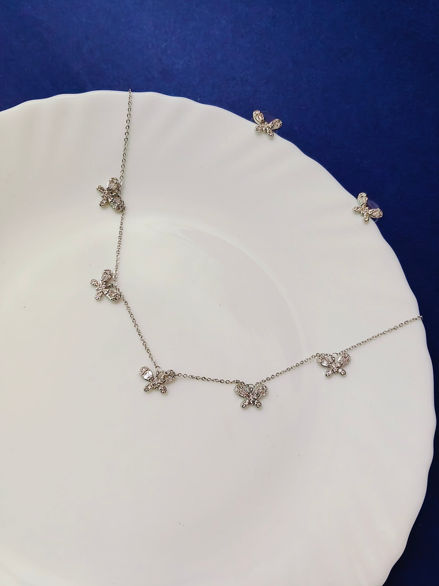 FULLY ADJUSTABLE SILVER CHAIN COMBO WITH EARRINGS R CEI